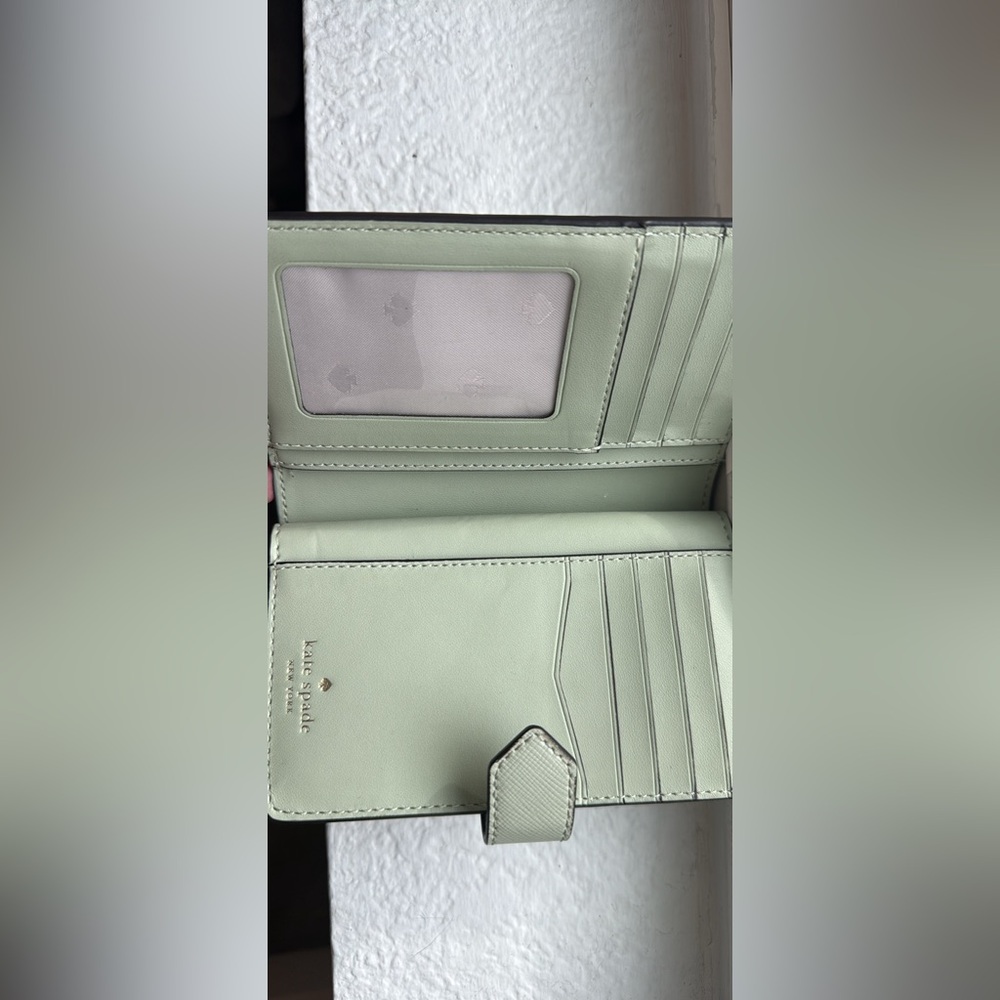 Kate spade wallet - Picture 3 of 4